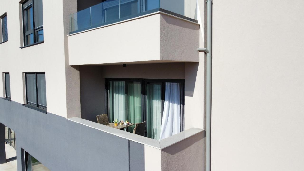 Apartments Perla With Free Parking Zadar Exteriör bild